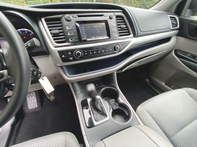 used 2019 Toyota Highlander car, priced at $23,994