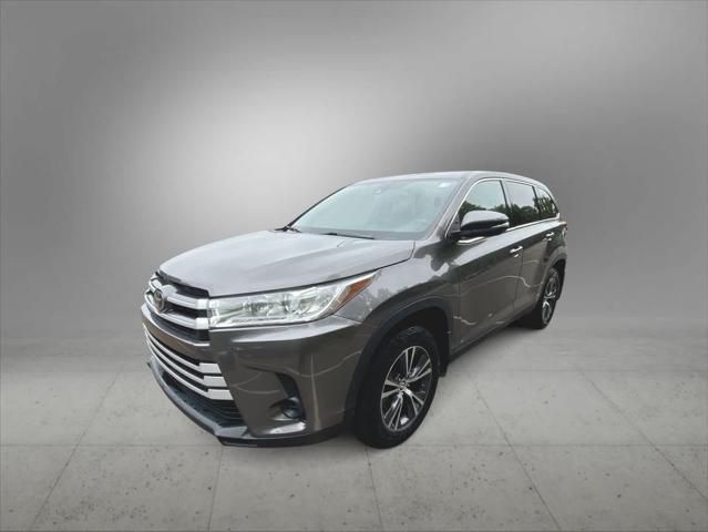 used 2019 Toyota Highlander car, priced at $23,994