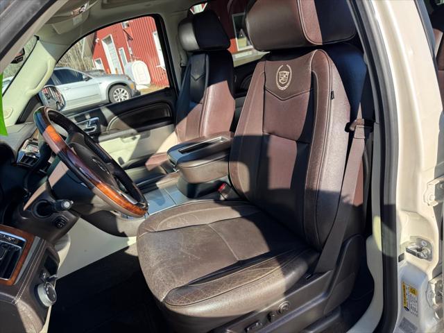 used 2013 Cadillac Escalade car, priced at $21,995