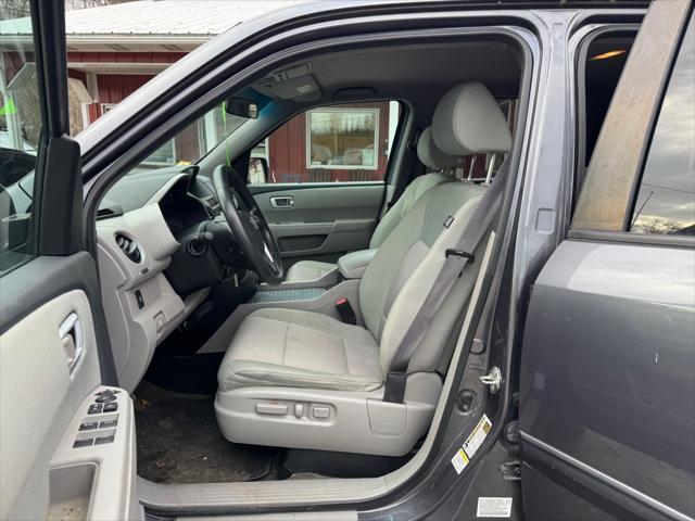 used 2015 Honda Pilot car, priced at $13,995