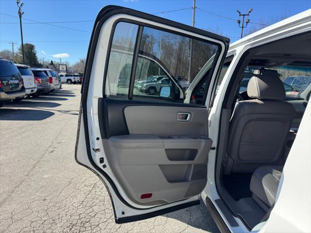 used 2013 Honda Pilot car, priced at $9,995