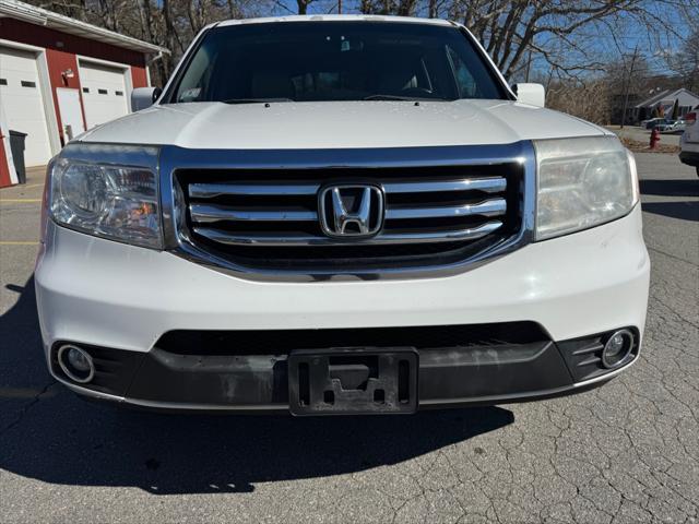 used 2013 Honda Pilot car, priced at $9,995