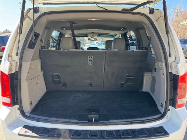 used 2013 Honda Pilot car, priced at $9,995