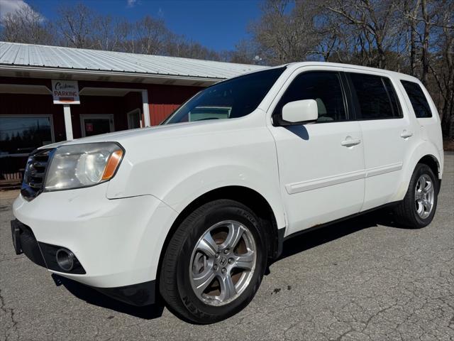 used 2013 Honda Pilot car, priced at $9,995