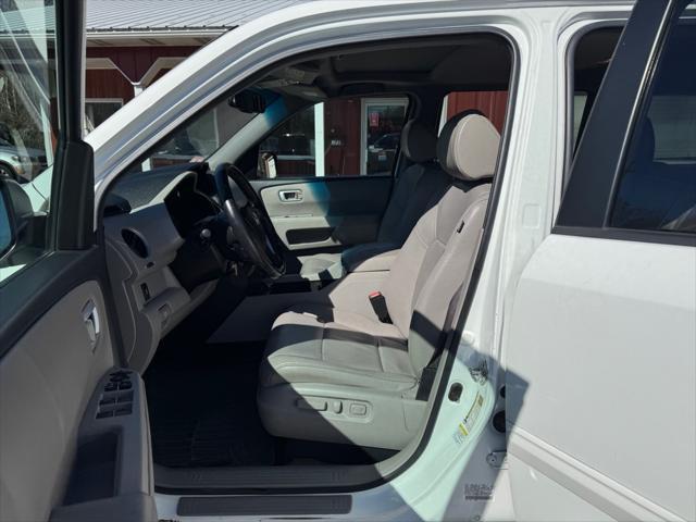 used 2013 Honda Pilot car, priced at $9,995