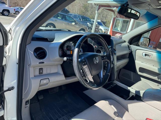 used 2013 Honda Pilot car, priced at $9,995