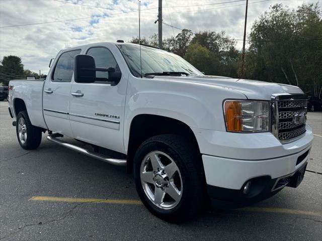 used 2014 GMC Sierra 2500 car, priced at $29,995