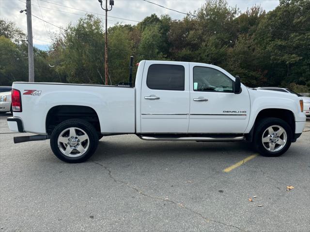 used 2014 GMC Sierra 2500 car, priced at $29,995