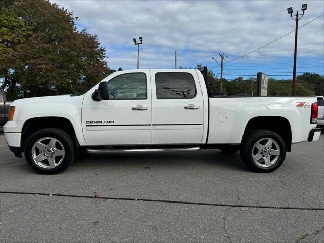 used 2014 GMC Sierra 2500 car, priced at $29,995