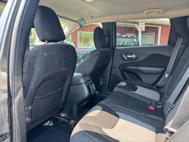 used 2014 Jeep Cherokee car, priced at $6,995