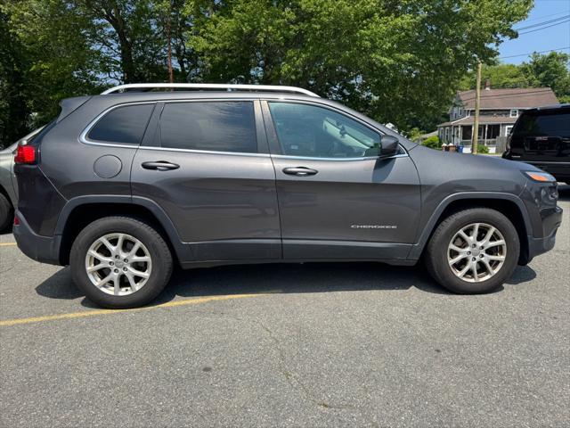 used 2014 Jeep Cherokee car, priced at $6,995