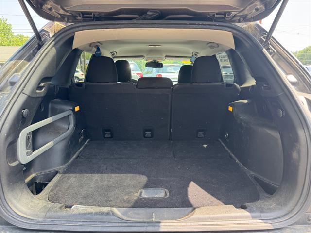 used 2014 Jeep Cherokee car, priced at $6,995