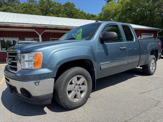 used 2013 GMC Sierra 1500 car, priced at $13,995