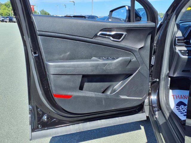 used 2023 Kia Sportage Hybrid car, priced at $22,480