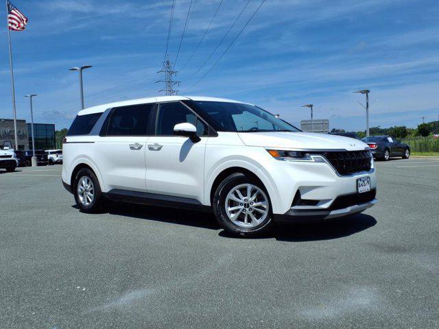 used 2022 Kia Carnival car, priced at $30,480