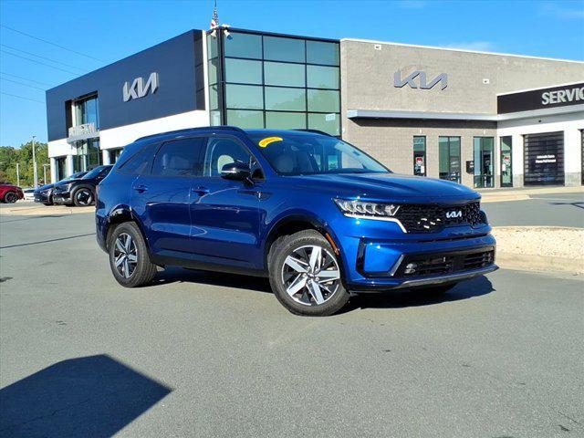 used 2022 Kia Sorento car, priced at $25,730