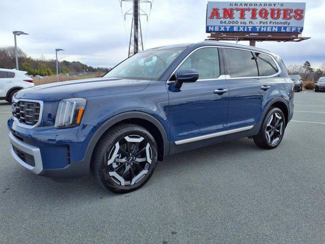 used 2023 Kia Telluride car, priced at $35,480