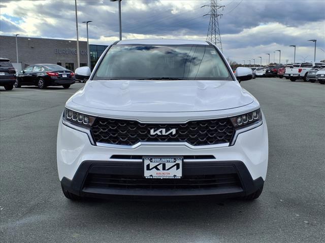 used 2022 Kia Sorento car, priced at $21,230