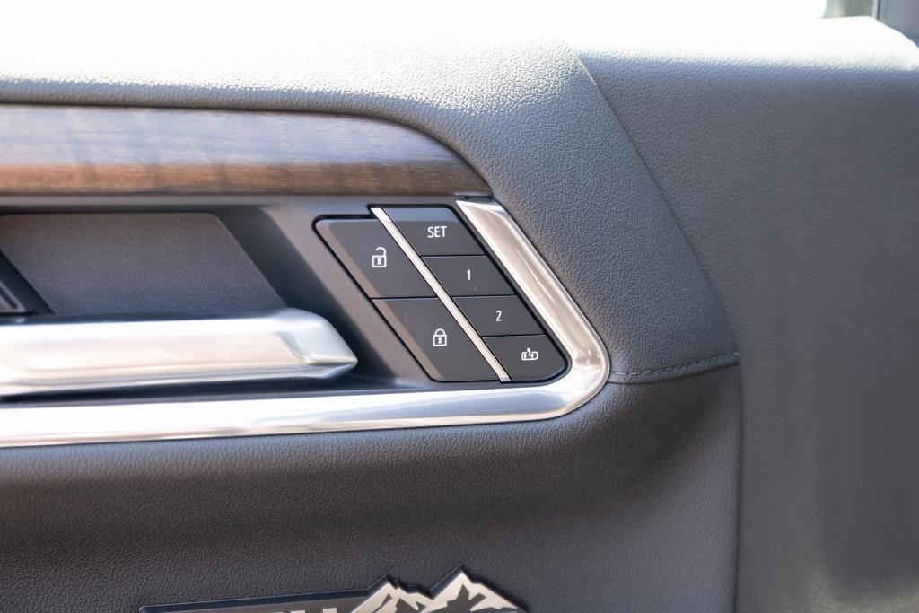 new 2025 Chevrolet Silverado 1500 car, priced at $69,600