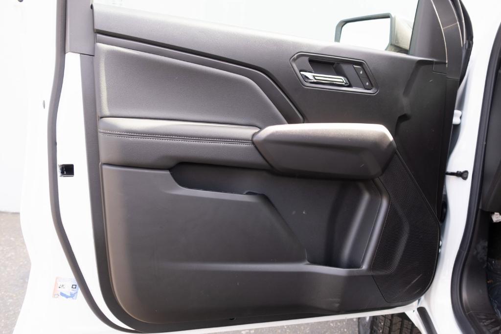 new 2025 Chevrolet Colorado car, priced at $39,390