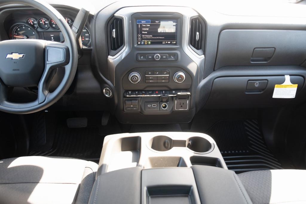 new 2025 Chevrolet Silverado 2500 car, priced at $68,725