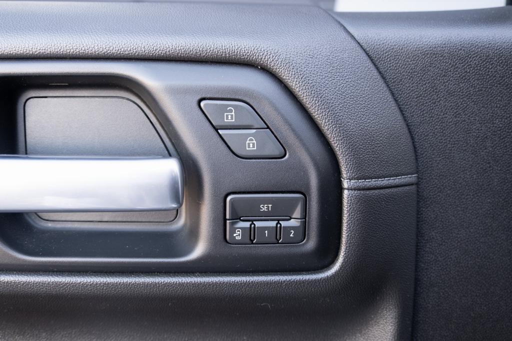 used 2019 GMC Sierra 1500 car, priced at $34,311