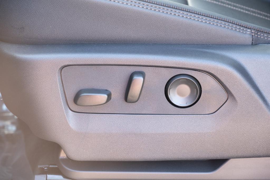 new 2025 Chevrolet Tahoe car, priced at $88,840
