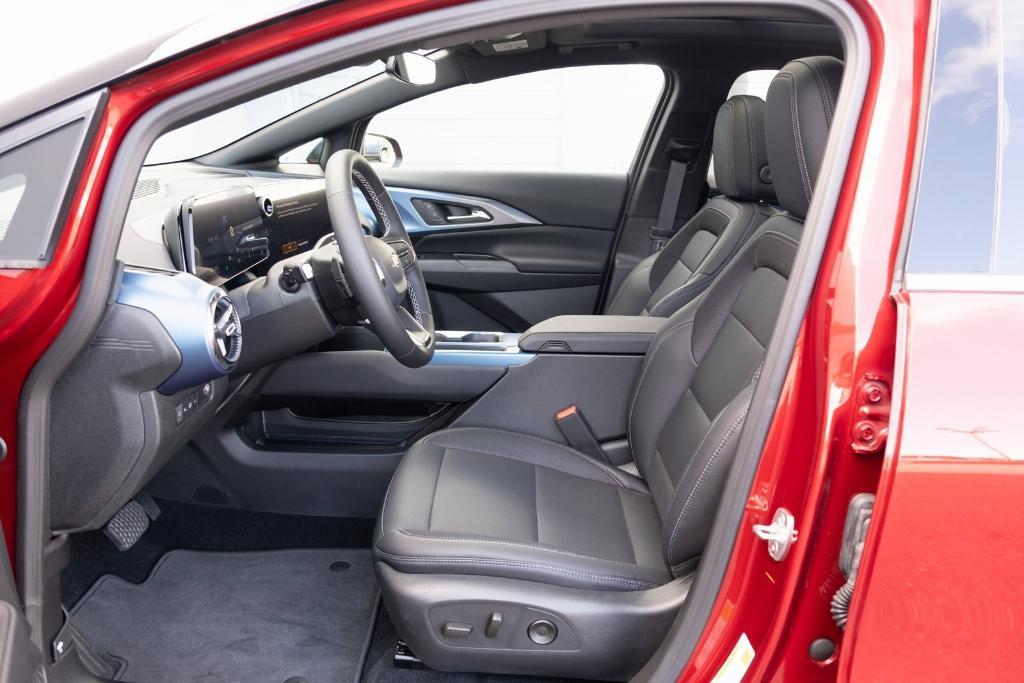 new 2025 Chevrolet Equinox EV car, priced at $43,955