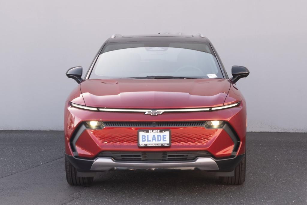 new 2025 Chevrolet Equinox EV car, priced at $43,955