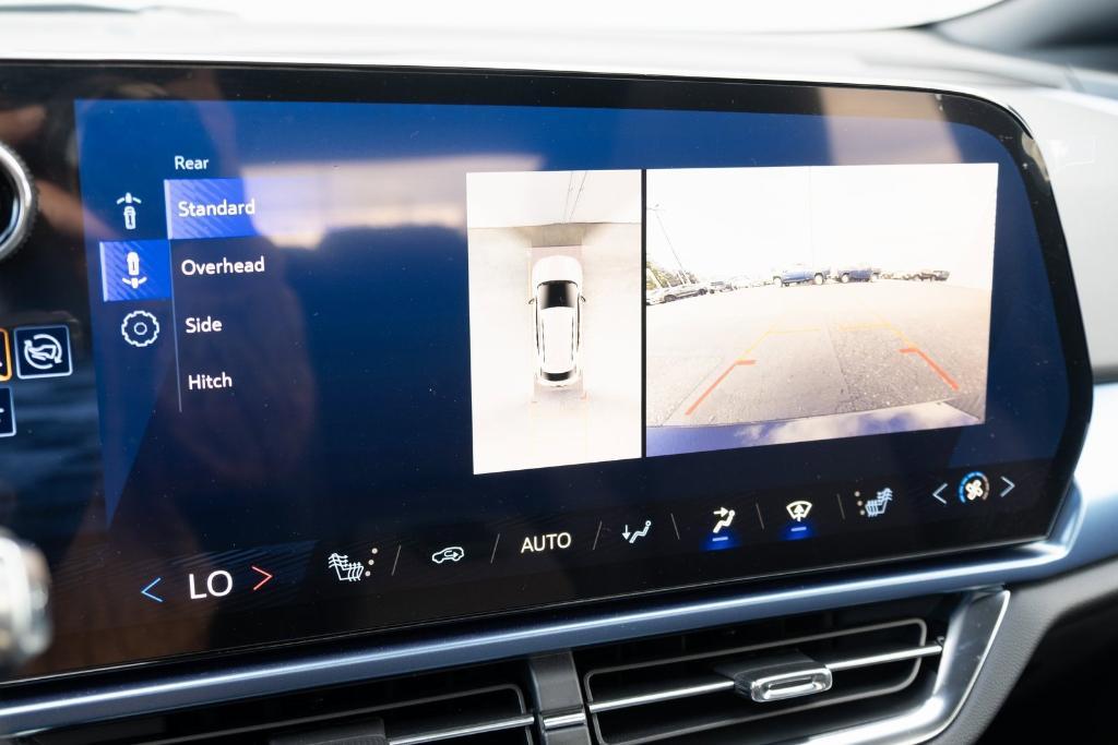 new 2025 Chevrolet Equinox EV car, priced at $43,955