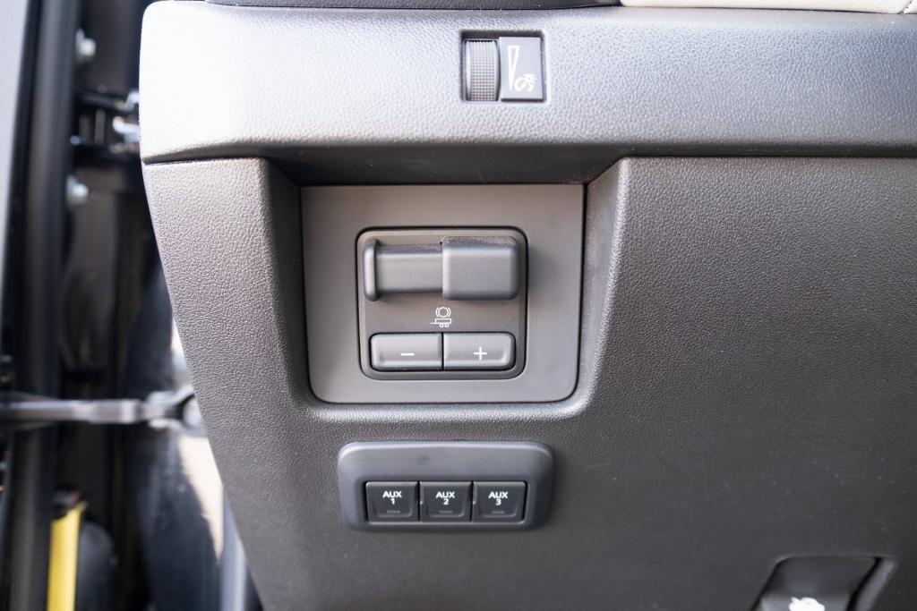 used 2024 GMC Canyon car, priced at $45,684