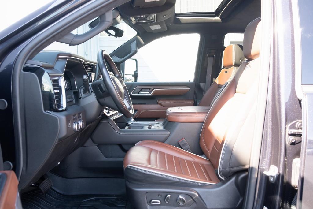 used 2024 GMC Sierra 3500 car, priced at $83,900