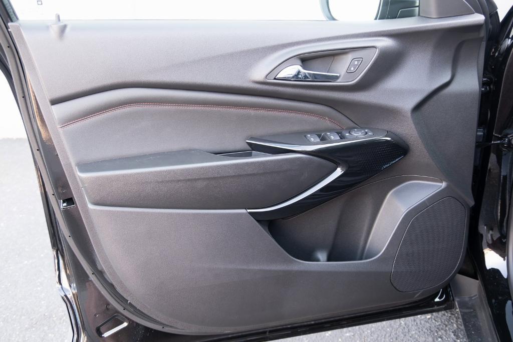 new 2026 Chevrolet Trax car, priced at $26,460
