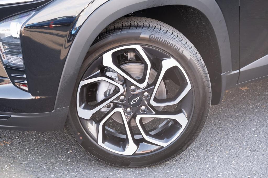 new 2026 Chevrolet Trax car, priced at $26,460