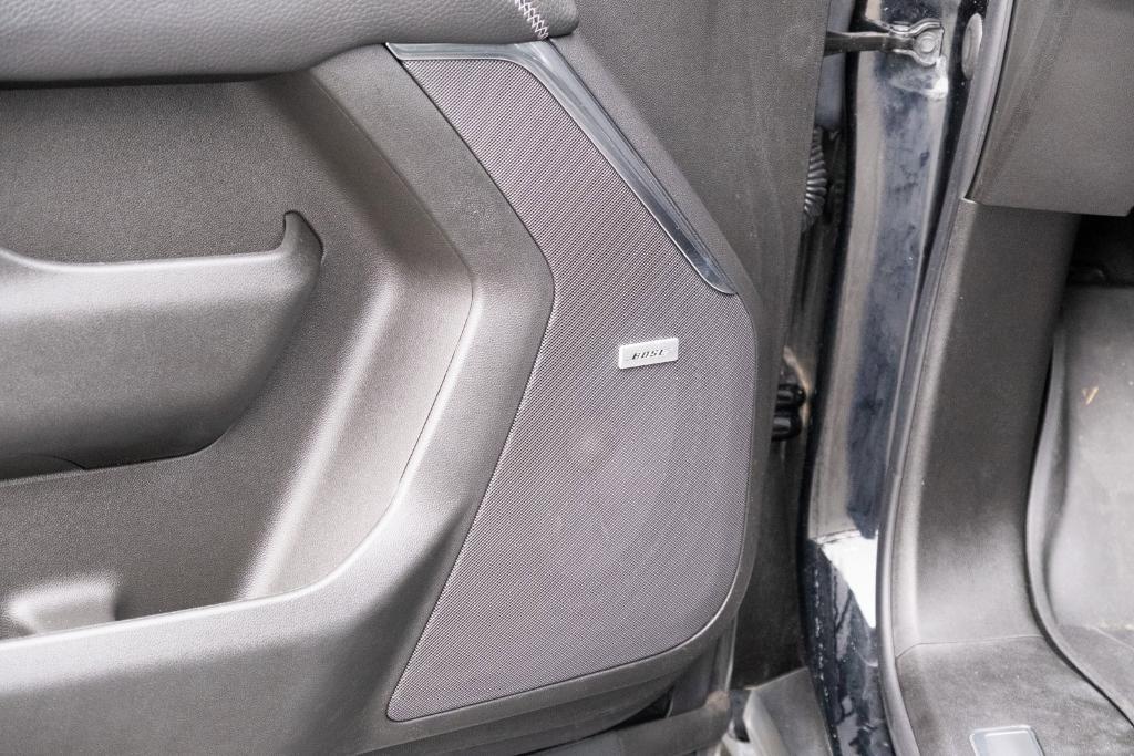 used 2023 GMC Yukon XL car, priced at $70,100