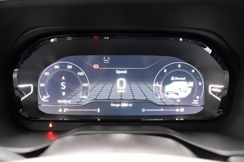 used 2023 GMC Yukon XL car, priced at $70,100