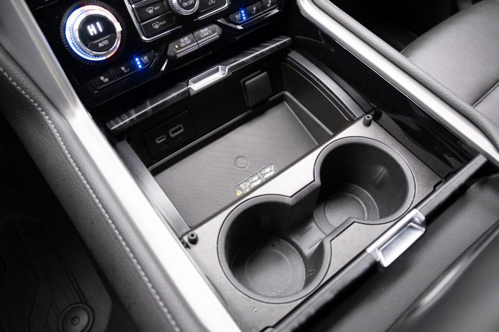 used 2023 GMC Yukon XL car, priced at $70,100