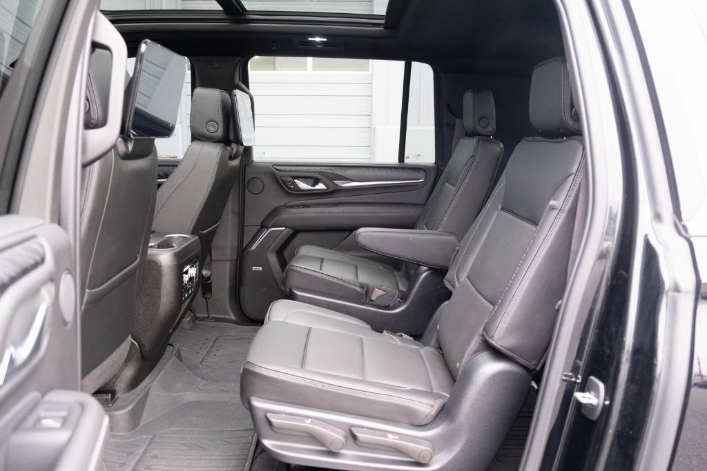 used 2023 GMC Yukon XL car, priced at $70,100