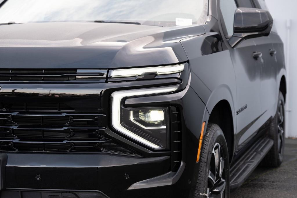 new 2025 Chevrolet Suburban car, priced at $74,410