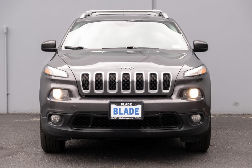 used 2015 Jeep Cherokee car, priced at $7,900