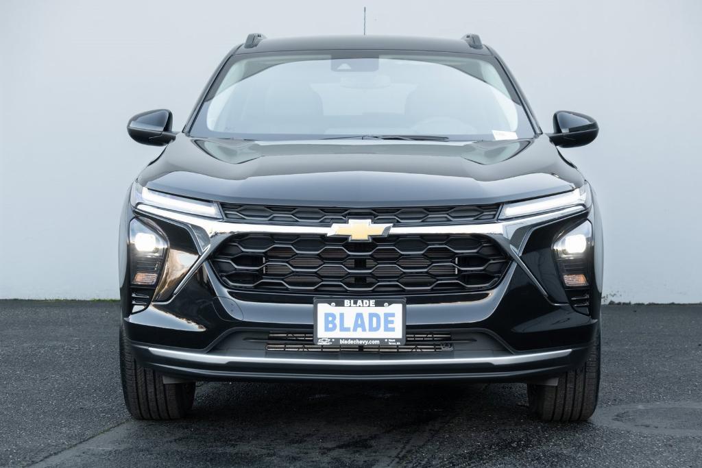 new 2025 Chevrolet Trax car, priced at $24,690