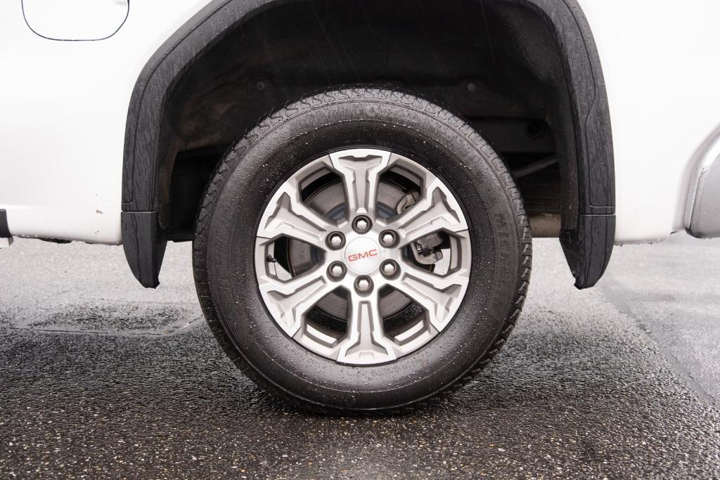 used 2023 GMC Sierra 1500 car, priced at $36,394
