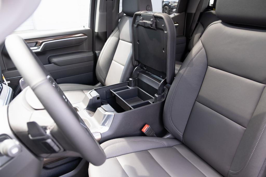 new 2025 Chevrolet Silverado 1500 car, priced at $55,305