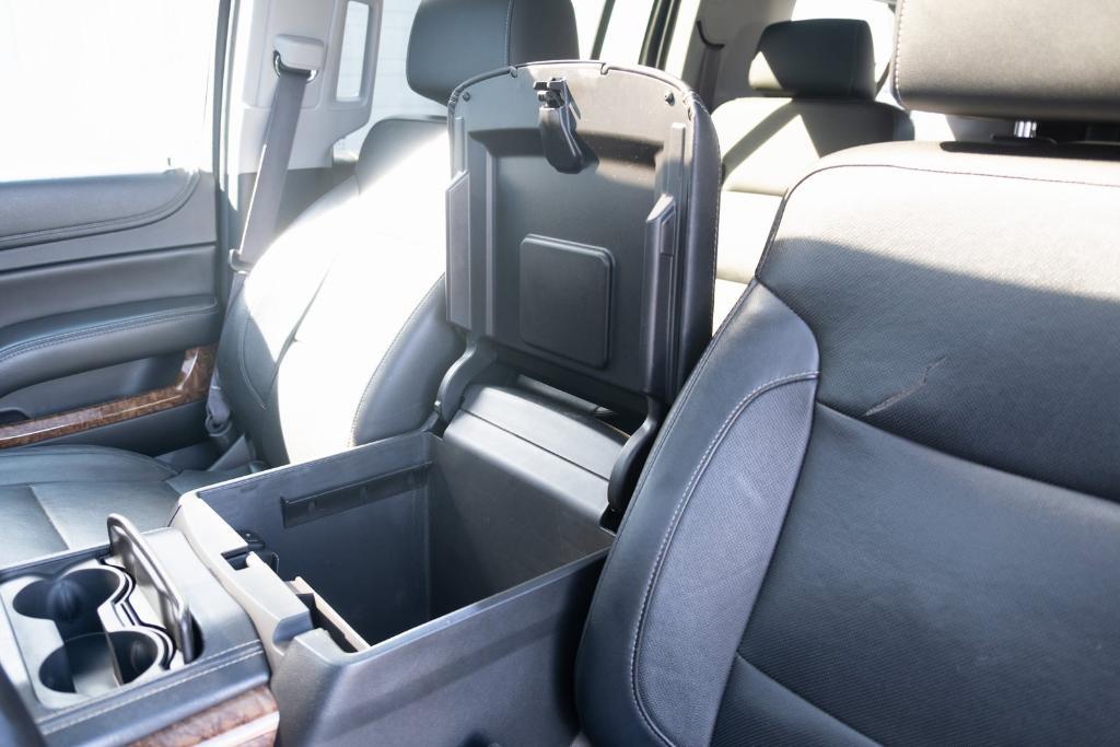 used 2015 Chevrolet Suburban car, priced at $22,900