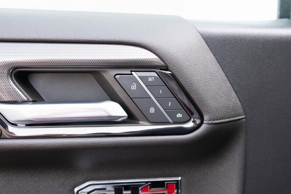 used 2023 GMC Sierra 1500 car, priced at $53,900
