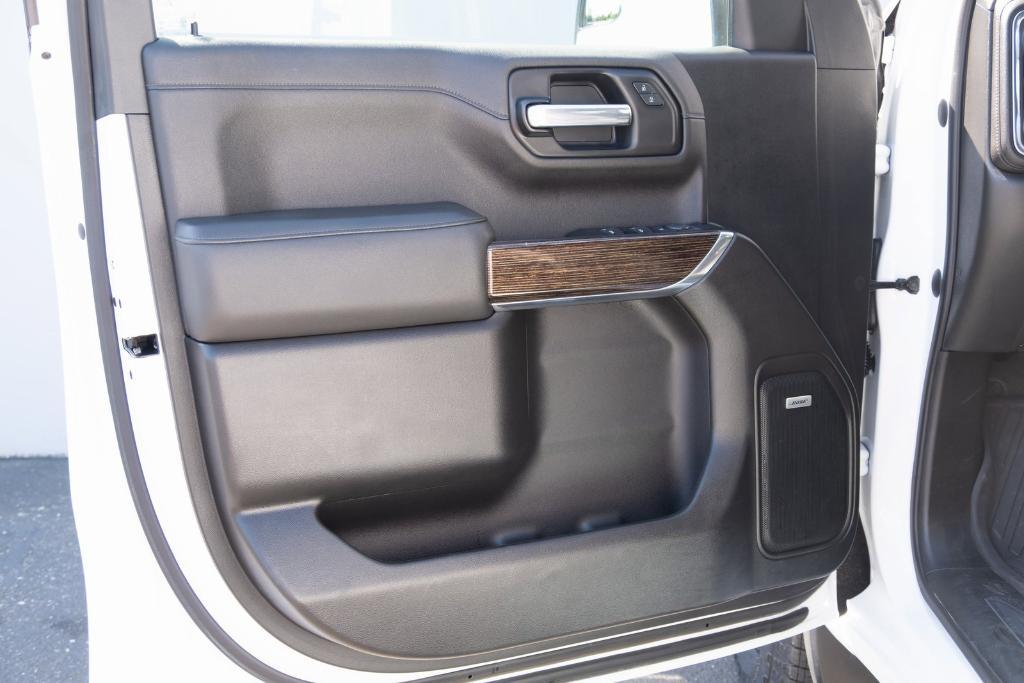 used 2020 GMC Sierra 1500 car, priced at $38,425