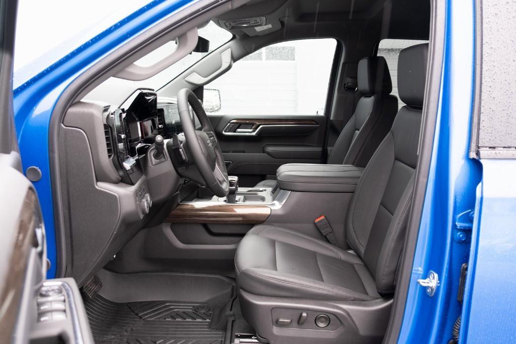new 2025 Chevrolet Silverado 1500 car, priced at $63,940