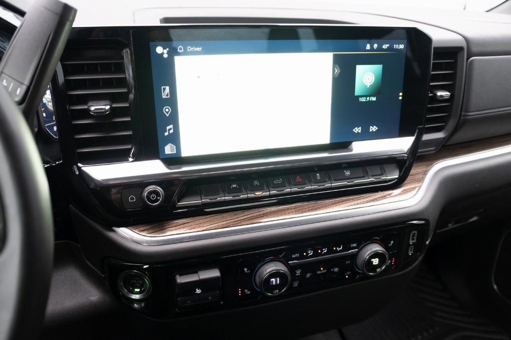 used 2025 Chevrolet Silverado 1500 car, priced at $44,400