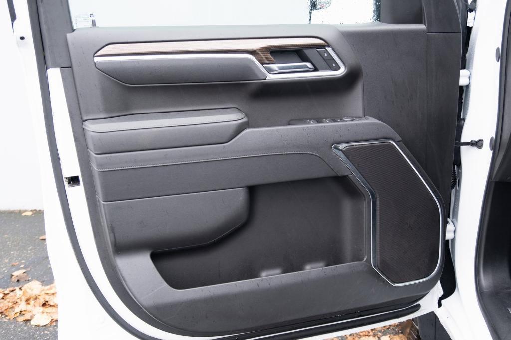 used 2025 Chevrolet Silverado 1500 car, priced at $44,400