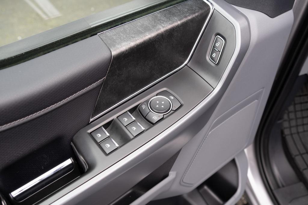 used 2021 Ford F-150 car, priced at $33,850
